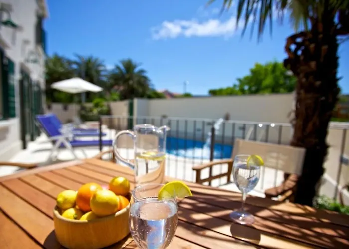 Serena Villa *