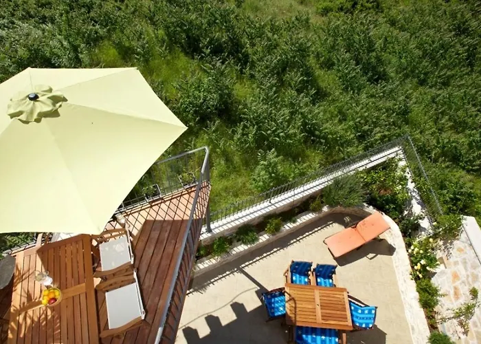 Villa Serena Mirce