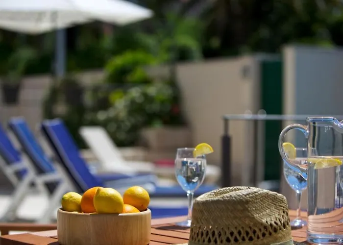 Serena Villa Mirce