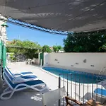 Vila Serena Mirce