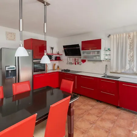 Serena Villa